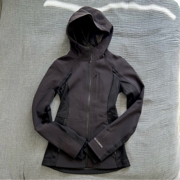 Lululemon Performance Jacket - Picture 6 of 8